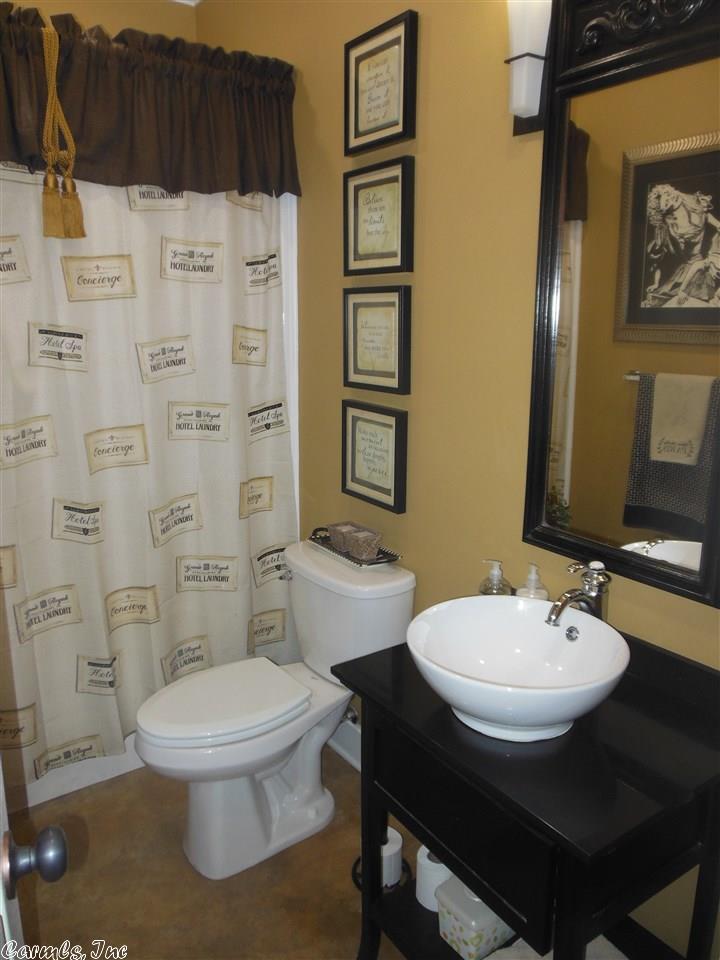 8026 Middle Warren Rd, Pine Bluff, AR 71603 photo 13
