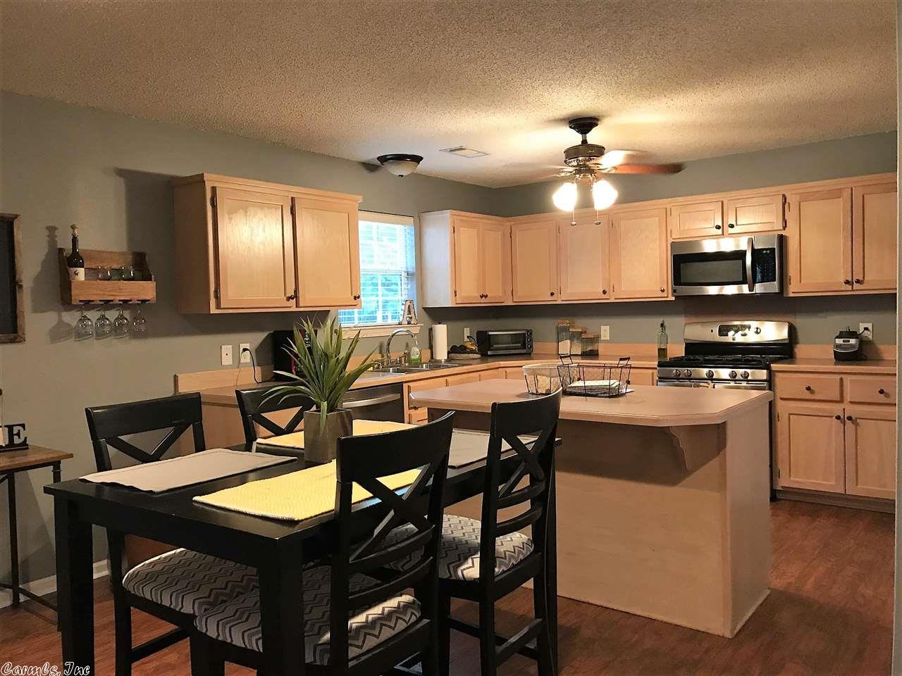 210 Hunters Run Dr, Haskell, AR 72015 photo 4