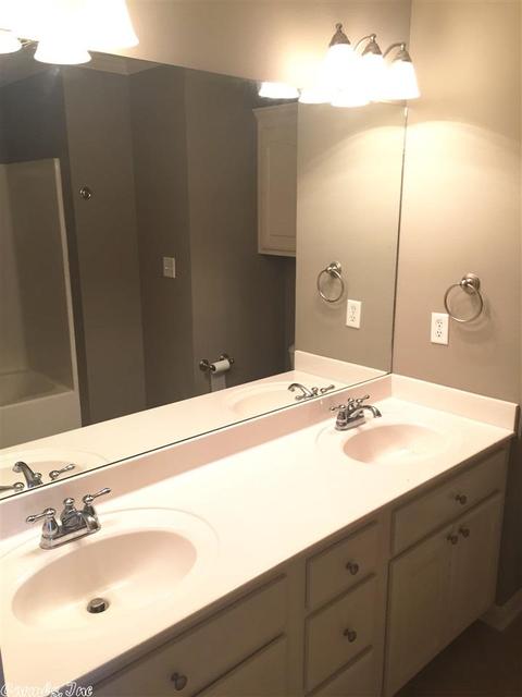 10 Fuscata Loop, Lonoke, AR 72086 photo 8