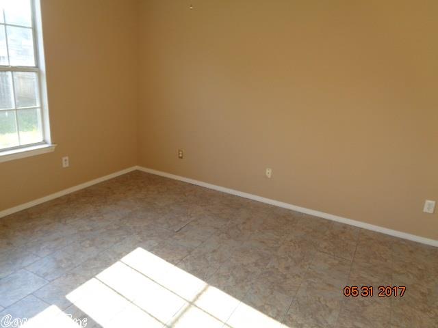 713 Elkhart Loop, Bryant, AR 72022 photo 6