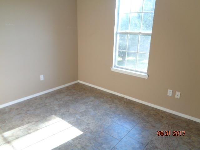 713 Elkhart Loop, Bryant, AR 72022 photo 3