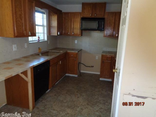 713 Elkhart Loop, Bryant, AR 72022 photo 2