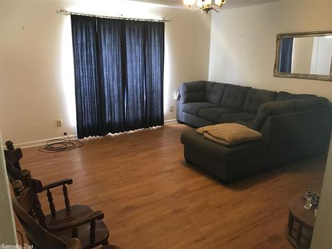 2911 W 15th, Pine Bluff, AR 71603 photo 3