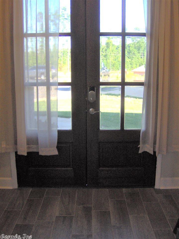 1208 Hideaway Cv, Bryant, AR 72022 photo 5