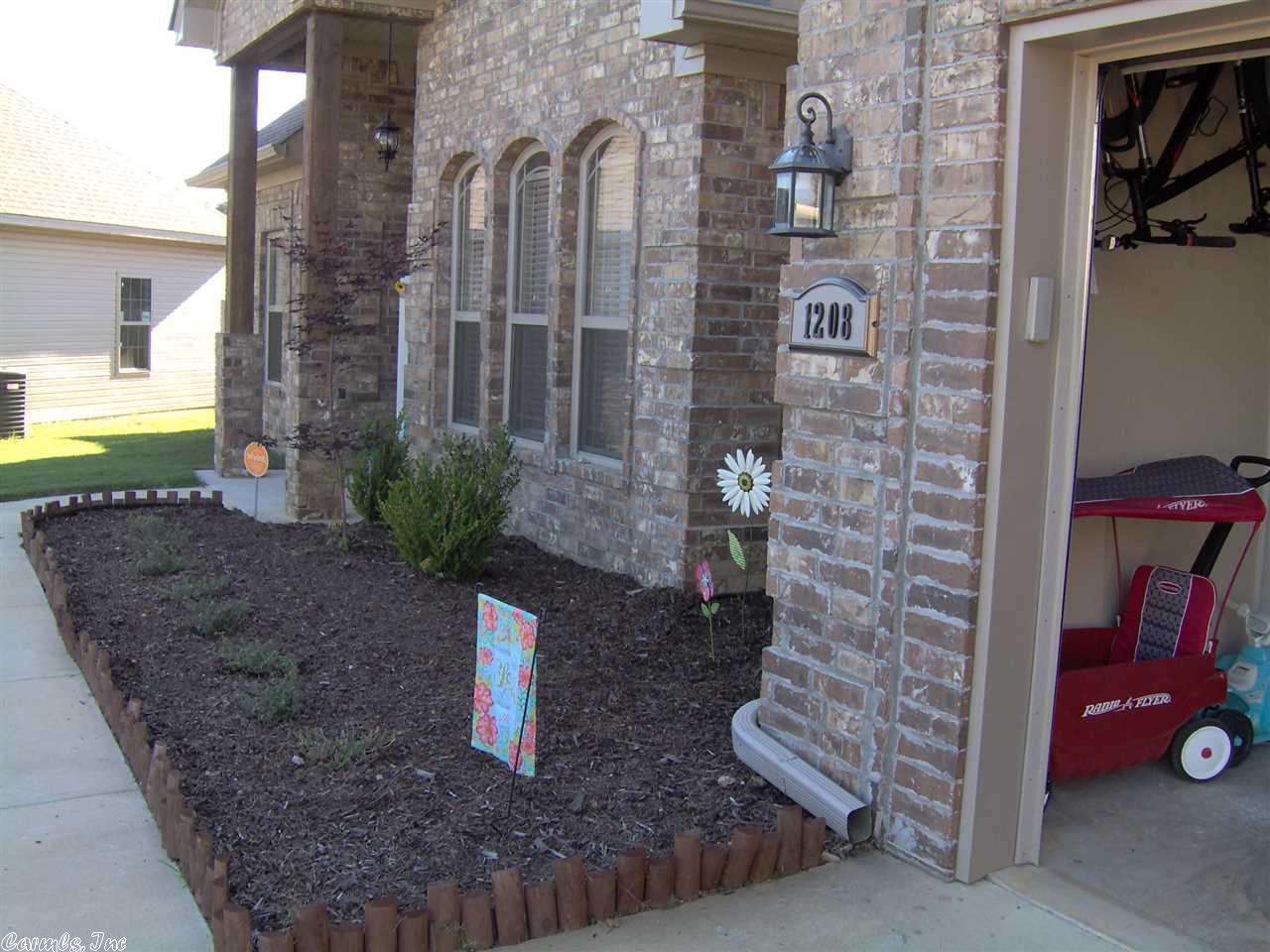 1208 Hideaway Cv, Bryant, AR 72022 photo 3