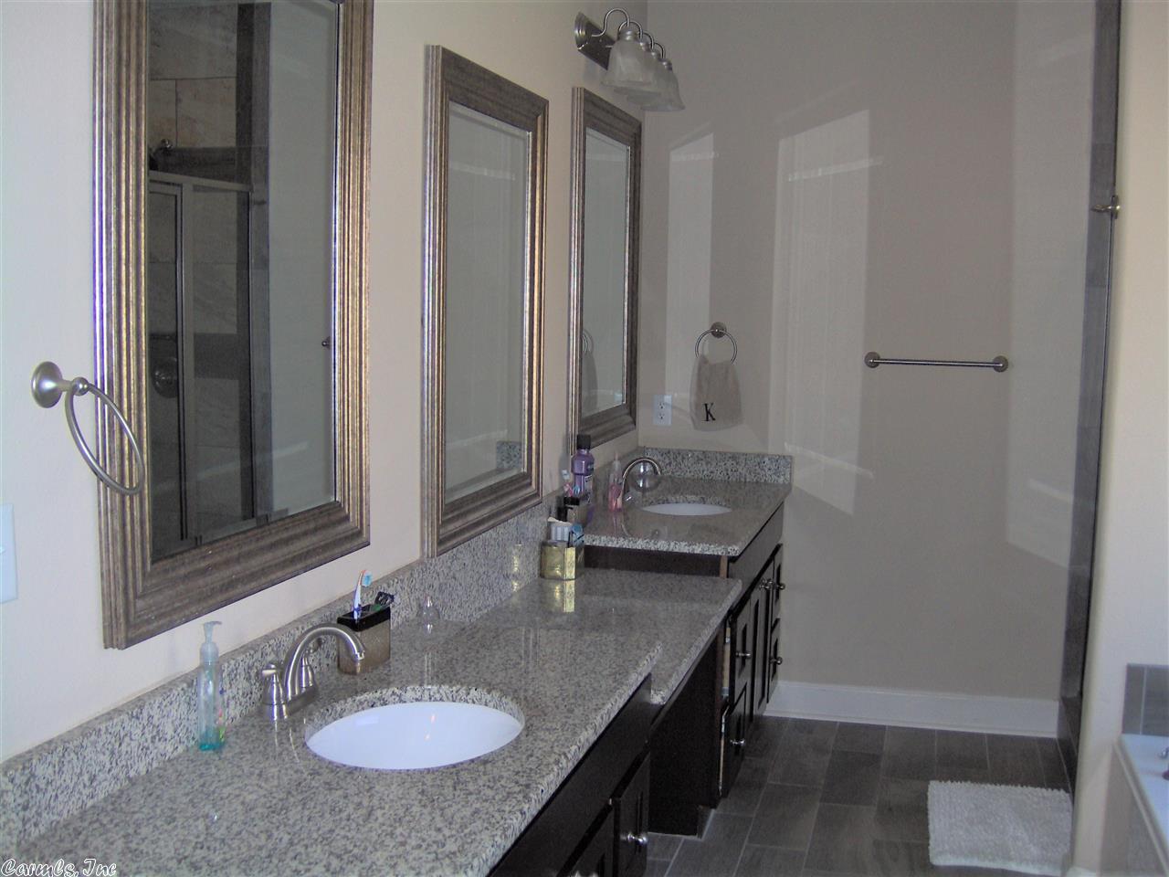 1208 Hideaway Cv, Bryant, AR 72022 photo 16