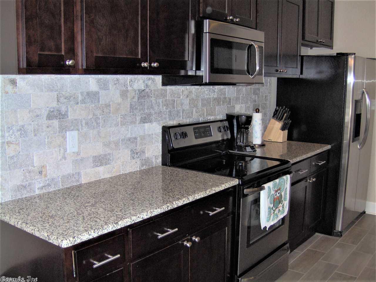 1208 Hideaway Cv, Bryant, AR 72022 photo 12