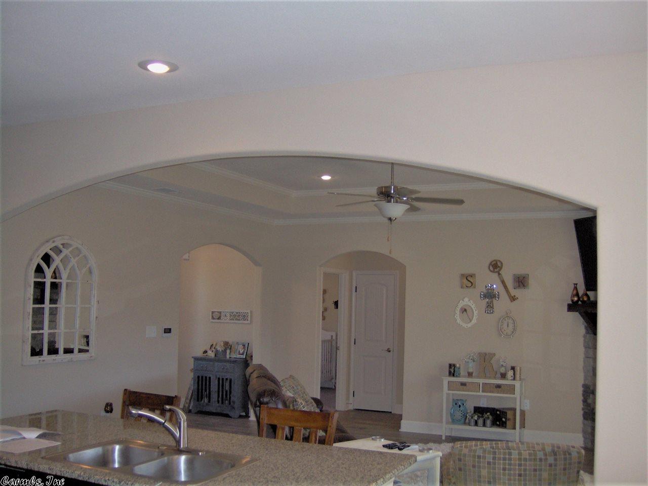 1208 Hideaway Cv, Bryant, AR 72022 photo 6