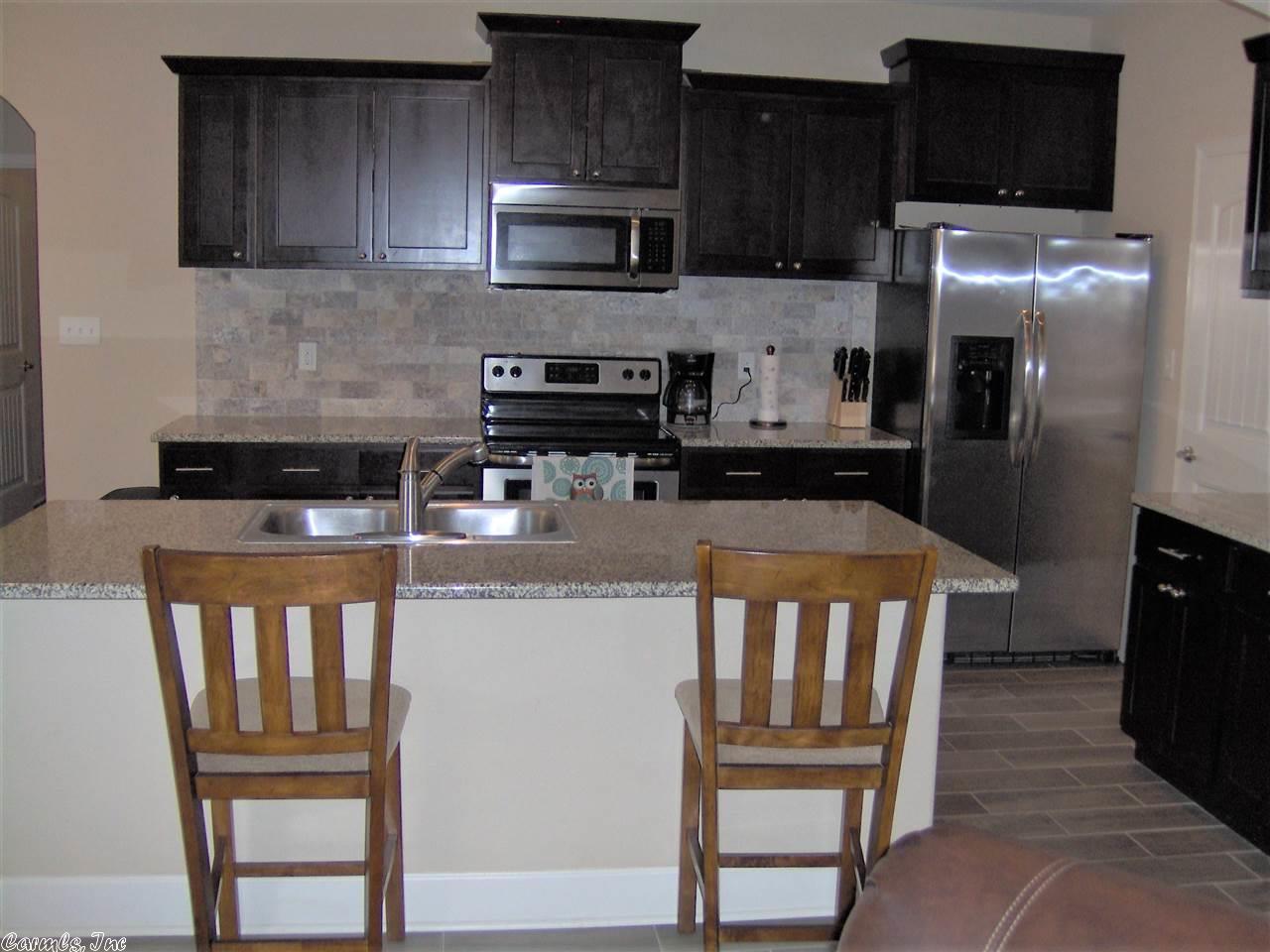 1208 Hideaway Cv, Bryant, AR 72022 photo 11