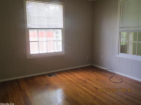 310 John C Moss, Warren, AR 71671 photo 10