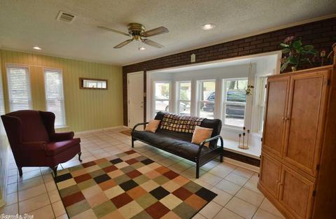 33 Forrest Ct, Conway, AR 72034 photo 9