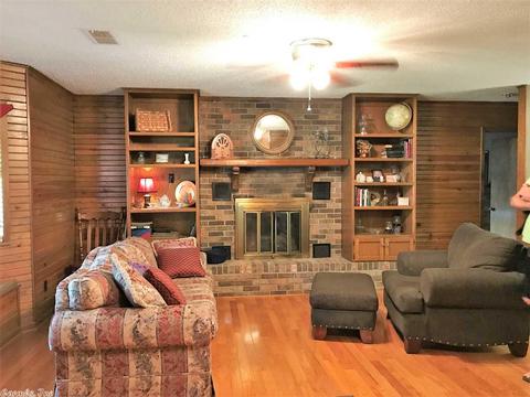 1013 Smithers Dr, Benton, AR 72015 photo 9