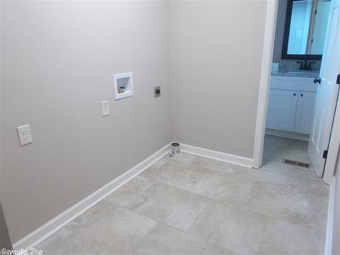 13 Foxfire Cv, Jacksonville, AR 72076 photo 33