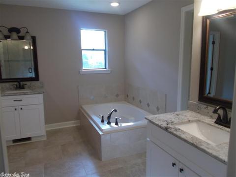 13 Foxfire Cv, Jacksonville, AR 72076 photo 20