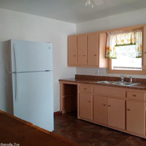 307 S Cypress St, Beebe, AR 72012 photo 6