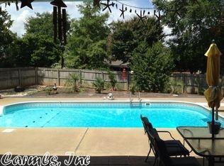 215 Applegate St, Conway, AR 72034 photo 2