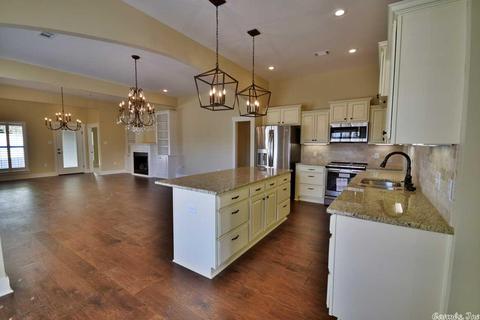2750 Stonebrook Cv, Conway, AR 72034 photo 4