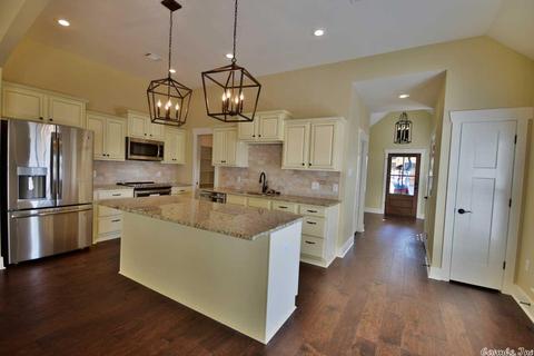 2750 Stonebrook Cv, Conway, AR 72034 photo 3