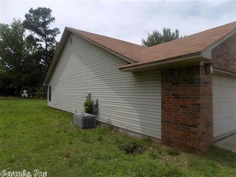 1408 S Holly St, Pine Bluff, AR 71603 photo 2
