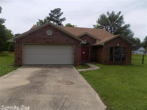 1408 S Holly St, Pine Bluff, AR 71603 photo 1
