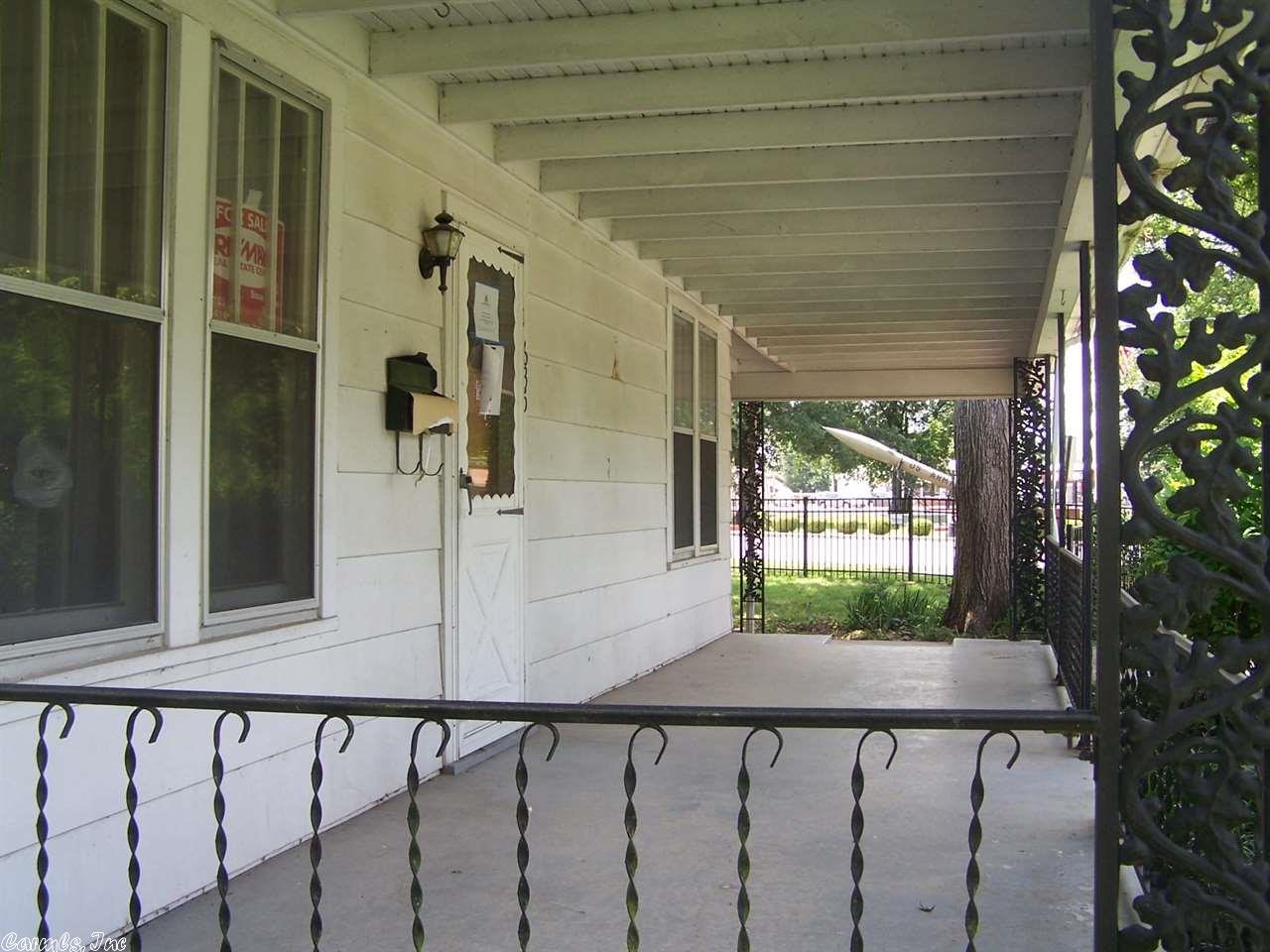 635 Main, Trumann, AR 72472 photo 2