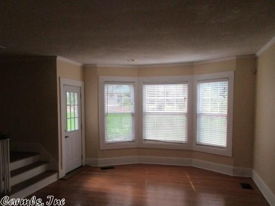 203 Van St, Warren, AR 71671 photo 6
