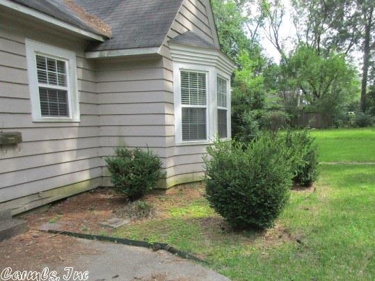 203 Van St, Warren, AR 71671 photo 4
