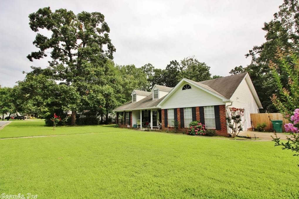 2315 Raintree, Bryant, AR 72022 photo 3