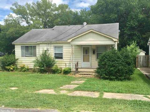 702 Burton St, Benton, AR 72015 photo 1