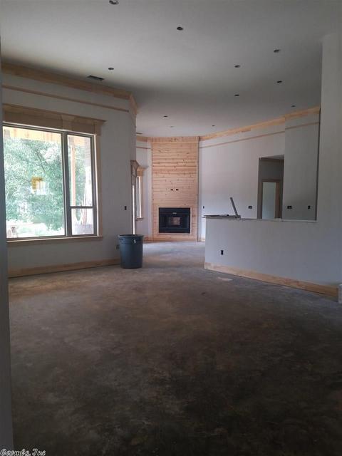 2412 Aberdeen Dr, Bryant, AR 72022 photo 4