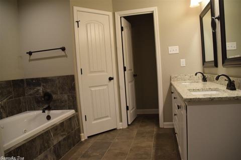 313 Bobwhite Cir, Lonoke, AR 72086 photo 18