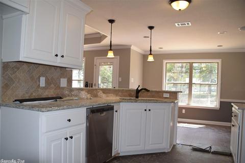 313 Bobwhite Cir, Lonoke, AR 72086 photo 5
