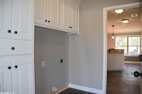313 Bobwhite Cir, Lonoke, AR 72086 photo 3