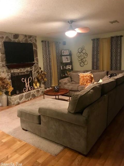 1402 War Eagle, Pine Bluff, AR 71603 photo 4