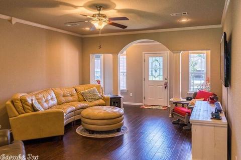 1245 Crabapple, Conway, AR 72032 photo 5