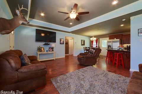 204 Tyler Ln, Austin, AR 72007 photo 3