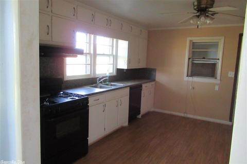 410 S Fir St, Beebe, AR 72012 photo 5