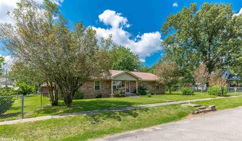 1117 Maple Ave, Mena, AR 71953 photo 2