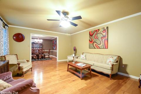 1801 Cedarhurst Dr, Benton, AR 72015 photo 4