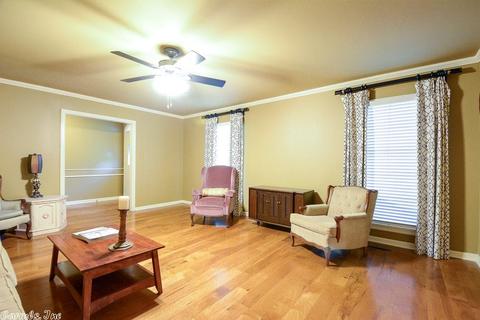 1801 Cedarhurst Dr, Benton, AR 72015 photo 5