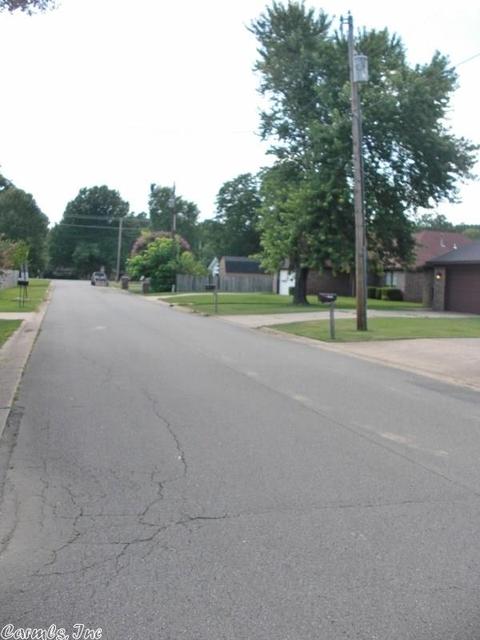 10 Hallous, Conway, AR 72032 photo 24