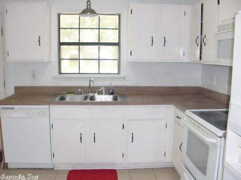 10 Hallous, Conway, AR 72032 photo 8