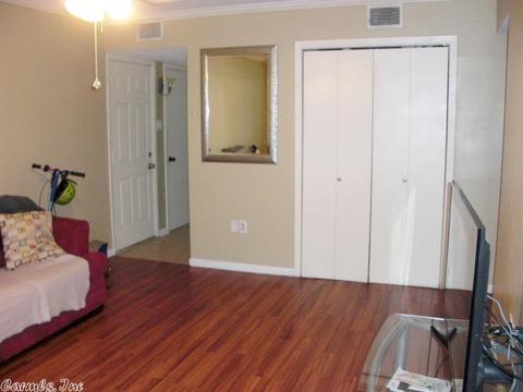 10 Hallous, Conway, AR 72032 photo 4