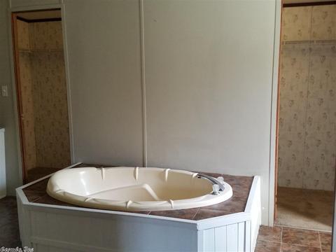 55 June Ln, Lonoke, AR 72086 photo 22