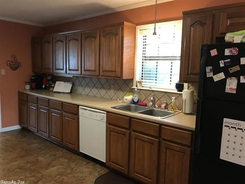6704 Cedarwood Dr, Pine Bluff, AR 71603 photo 8
