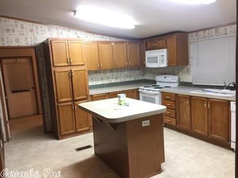210 N Third Ave, Foreman, AR 71836 photo 4