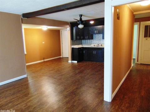 415 S Border St, Benton, AR 72015 photo 4