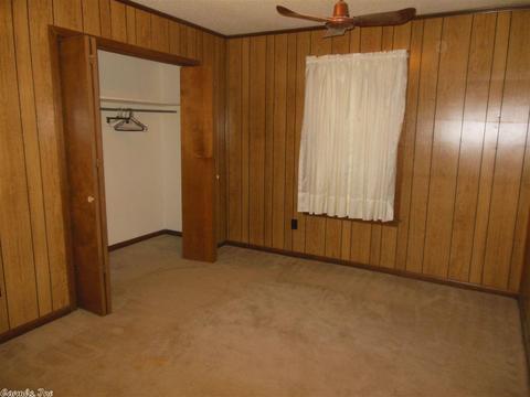 8243 Spring Lk, Pine Bluff, AR 71603 photo 16