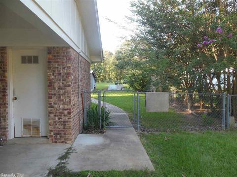 8243 Spring Lk, Pine Bluff, AR 71603 photo 38