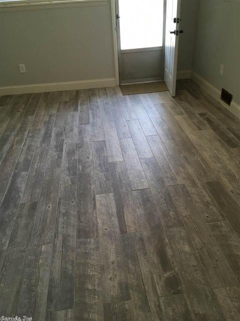 823 W Maple St, Benton, AR 72015 photo 12
